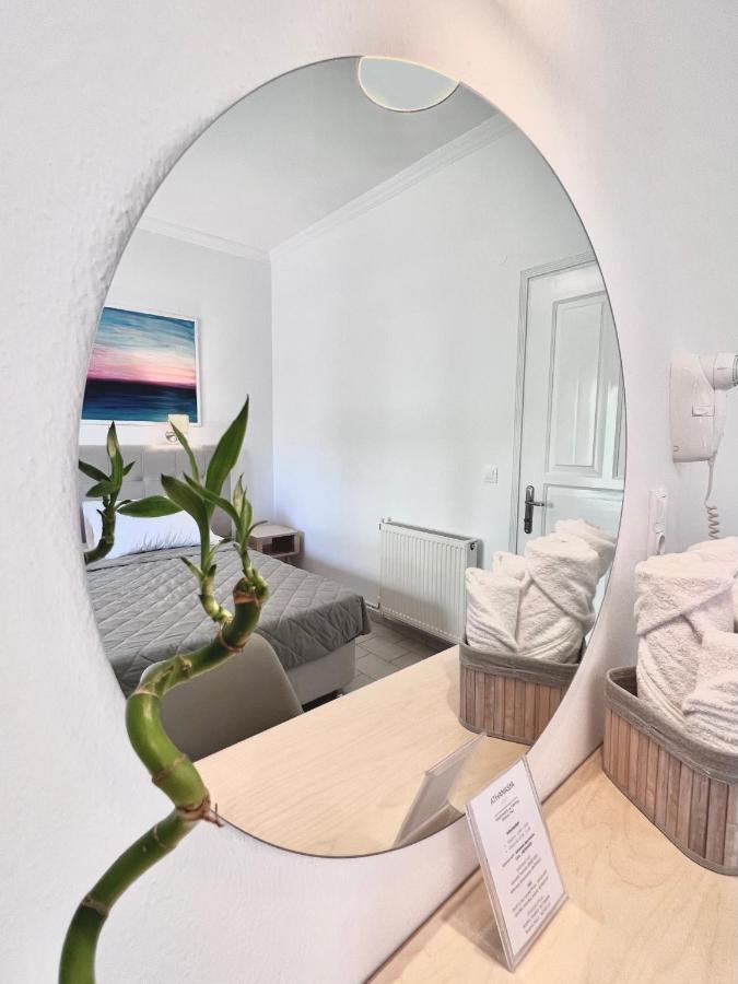 Athanasia Apartments สเกียธอสทาวน์ ภายนอก รูปภาพ
