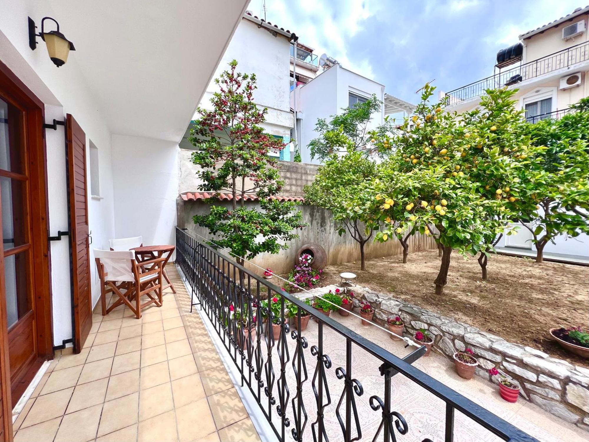 Athanasia Apartments สเกียธอสทาวน์ ภายนอก รูปภาพ